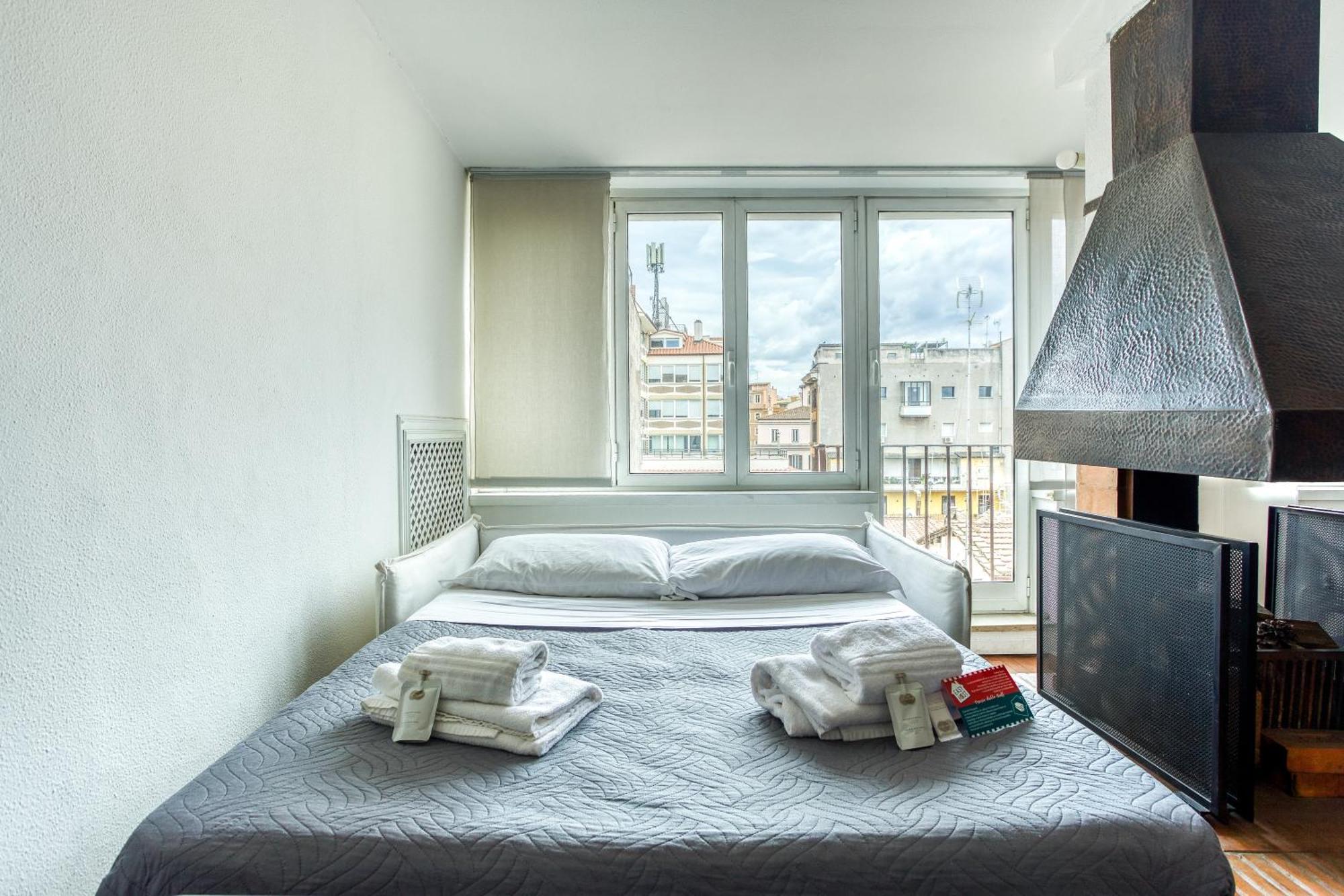 Main Loft Capocci - Rione Monti Apartment Рим Екстериор снимка